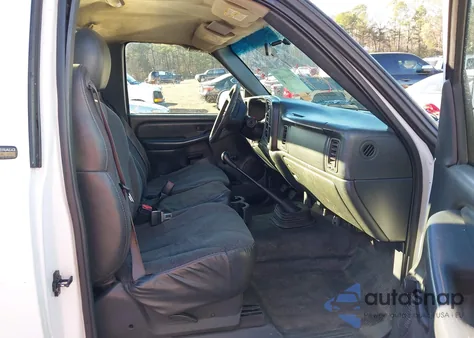 2002 Chevrolet Silverado 1500 Commercial from USA, damaged, VIN 1GCEC14W22Z181487